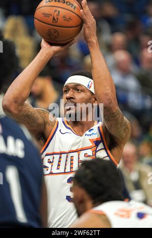 Orlando, Florida, USA, 28. Januar 2024, Phoenix Suns Wache Bradley Beal #3 schießt einen Freiwurf im Kia Center. (Foto: Marty Jean-Louis/Alamy Live News Stockfoto