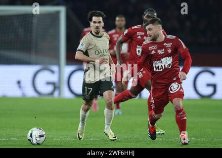 Paris, Frankreich. Januar 2024. © Sebastien Muylaert/MAXPPP - Paris 28/01/2024 Vithinia von PSG während des Ligue 1 Uber Eats-Spiels zwischen Paris Saint-Germain und Stade Brestois 29 im Parc des Princes in Paris, Frankreich. 28.01.2024 Credit: MAXPPP/Alamy Live News Stockfoto