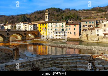 Die Altstadt von Santa Sofia in der Emilia-Romagna, Italien. Stockfoto