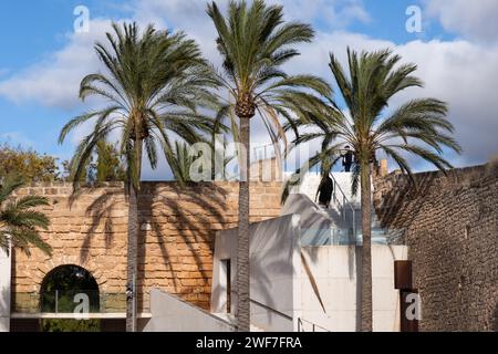 Dezember 2023 - Außenansicht von es Baluard, Palmas Museum für moderne und zeitgenössische Kunst Stockfoto