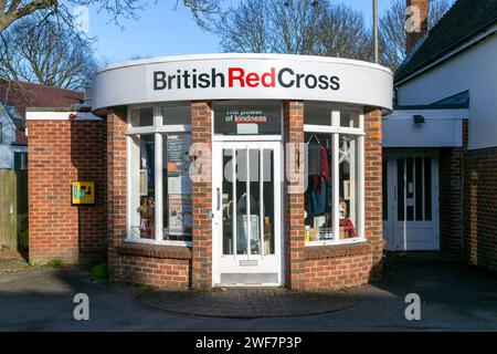 British Red Cross Charity Shop, Wantage, Oxfordshire, England, Großbritannien Stockfoto