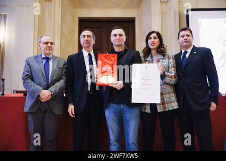 Mailand, Italien. Januar 2024. Foto Alessandro Bremec/LaPresse29-01-2024 Milano, Italia - Cronaca - La Cerimonia di riconoscimento delle botteghe storiche a Palazzo Marino a Milano. Nella Foto: Carbognin Fiori 29. Januar 2024 Milano Italien - Nachrichten - die Anerkennungszeremonie der historischen Werkstätten im Palazzo Marino in Mailand. Auf dem Foto: Ein Moment der Zeremonie Credit: LaPresse/Alamy Live News Stockfoto