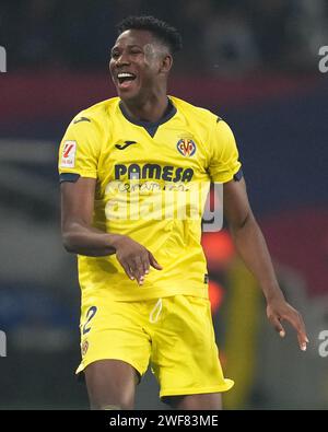 Yerson Mosquera von Villarreal CF spielte am 27. Januar 2024 im Lluis Companys Stadion in Barcelona, Spanien, während des La Liga EA Sports Spiels zwischen dem FC Barcelona und Villarreal CF. (Foto: Alex Carreras / Imago) Stockfoto