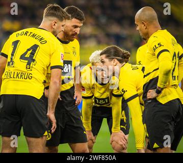 Dortmund, Deutschland. Januar 2024. Niclas Füllkrug (BVB), Nico Schlotterbeck (BVB), Marcel Sabitzer (BVB), Donyell Malen (BVB) Borussia Dortmund - VF Stockfoto