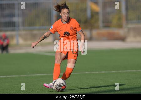 Cercola, Italien. Januar 2024. Beatrice Merlo vom FC Internazionale in Aktion während des Serie A Frauenspiels zwischen Napoli Femminile und FC Internazionale im Giuseppe Piccolo Stadium am 27. Januar 2024 in Cercola, italien Endpunktzahl 2-3 (Foto: Agostino Gemito/Pacific Press/SIPA USA) Credit: SIPA USA/Alamy Live News Stockfoto