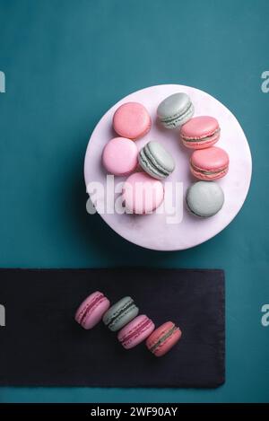 Close up Bunte macarons Dessert mit Vintage Pastelltöne. Stockfoto