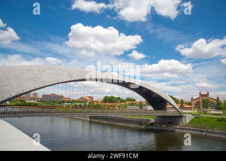 Matadero-Brücke. Madrid Rio, Madrid, Spanien. Stockfoto