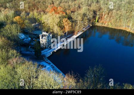 Coye-la-Forêt, Frankreich - 09. Dezember 2017: Die Etangs de Commelles befinden sich in den Gemeinden Orry-la-Ville und Coye-la-Forêt im Süden des O Stockfoto