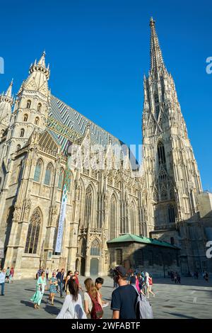 Wien, Österreich – 26. September 2023 St. Stephansdom Wien Österreich. St. Stephansdom ist die Mutterkirche der römisch-katholischen Kirche. Stockfoto