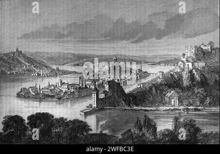 Frühe Panoramaaussicht oder Panorama von Passau, auch als Dreiflüssestadt bekannt, am Zusammenfluss von Donau, Inn und LLZ, Bayern Deutschland. Vintage oder historische Gravur oder Illustration 1863 Stockfoto