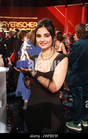 Bayan Layla bei der Verleihung des 45. Bayerische Filmpreise für das Filmjahr 2023 im Münchner Prinzregententheater. München, 19.01.2024 Stockfoto