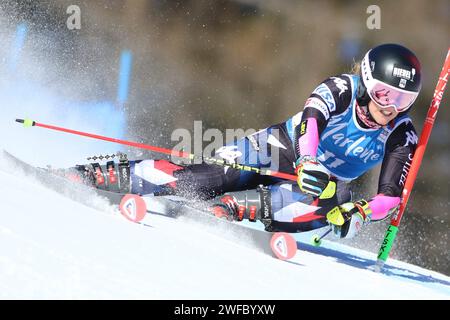 Kronplatz, Italien. 30. Januar 2024. © Pierre Teyssot/MAXPPP; Damen Alpine Ski World Cup am Kronplatz, Italien am 30. Januar 2024. Ladies Giant Slalom Race, in Aktion beim ersten Lauf, Paula Moltzan (USA) © Pierre Teyssot/Maxppp Credit: MAXPPP/Alamy Live News Stockfoto