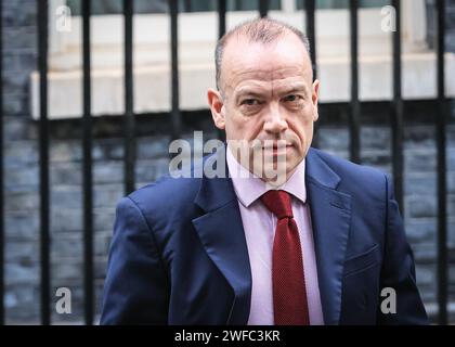 London, Großbritannien. 30. Januar 2024. Chris Heaton-Harris, Abgeordneter, Secretary of State for Northern Ireland verlässt Downing Street mit Kemi Badenoch, Abgeordneter, Secretary of State for International Trade. Heaton-Harris soll heute Morgen eine Erklärung mit einem Update über Nordirland abgeben, nach der DUP-Exekutivsitzung. Quelle: Imageplotter/Alamy Live News Stockfoto