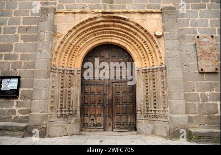 Avila, Iglesia de San Juan Bautista, romanischer Ursprung. Avila, Castilla y Leon, Spanien. Stockfoto