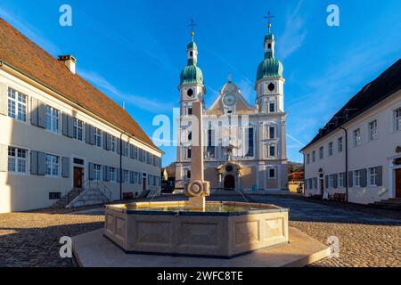 Römisch-katholische Kathedrale von Arlesheim (zuerst 1679–81 erbaut, dann 1759–61 rekonstruiert) von Architekten waren Bagnato Vater und Sohn. Kanton Bas Stockfoto