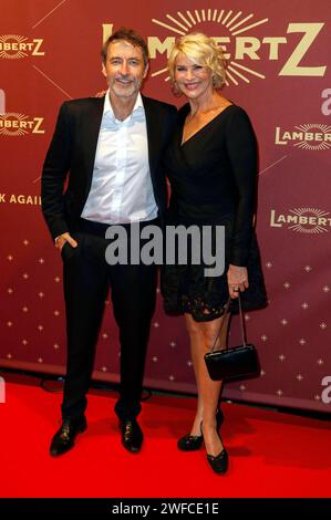 Guido Broscheit und Barbara Klein bei der 23. Lambertz Montagabend 2024 im Alten Wartesaal. Köln, 29.01.2024 *** Guido Broscheit und Barbara Klein bei der 23 Lambertz Montagnacht 2024 im Alten Wartesaal Köln, 29 01 2024 Foto:XR.xSchmiegeltx/xFuturexImagex lambertz 4154 Stockfoto