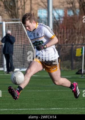 West Dunbartonshire, Schottland, Vereinigtes Königreich. 27. Januar 2024: Das Corn na Mac Leinn Halbfinale zwischen Glasgow University und Liverpool Hope. Stockfoto