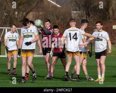 West Dunbartonshire, Schottland, Vereinigtes Königreich. 27. Januar 2024: Das Corn na Mac Leinn Halbfinale zwischen Glasgow University und Liverpool Hope. Stockfoto