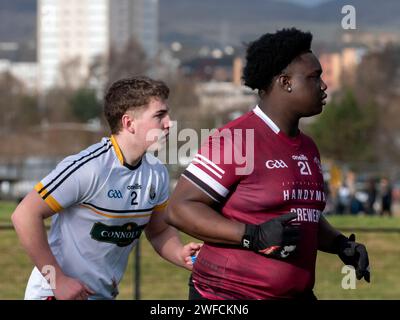 West Dunbartonshire, Schottland, Vereinigtes Königreich. 27. Januar 2024: Das Corn na Mac Leinn Halbfinale zwischen Glasgow University und Liverpool Hope. Stockfoto