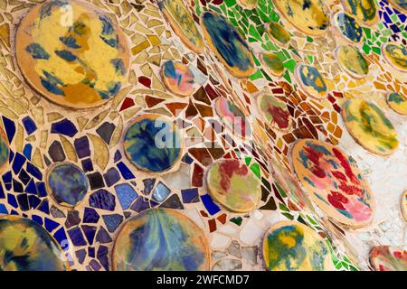 Mosaikdetail, Casa Batllo, Antonio Gaudi Haus. Barcelona, Katalonien, Spanien Stockfoto