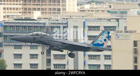 Die Air Force der Republik Singapur F15SG zum 55. Jahrestag der Hecklackierung Stockfoto