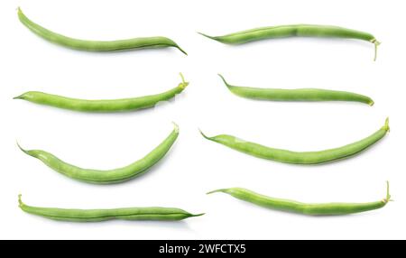 Grüne Bohnen, schwarze Bohnen, schwarze Augen Erbsenschoten, Kuherbsen, Objekt isoliert auf weißem Hintergrund. Stockfoto