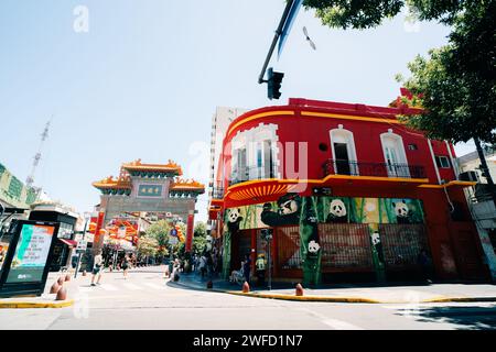 BUENOS AIRES, 28. AUGUST 2023 - China Town im Viertel Belgrano. Hochwertige Fotos Stockfoto