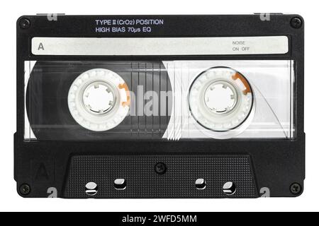 Alte schwarze Audiokassette isoliert auf weiß Stockfoto