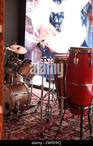 Zur Feier der Theaterveröffentlichung von BOB MARLEY: ONE LOVE wurde im Outernet, Charing Cross Road, ein exklusives Pop-Up-Erlebnis eröffnet. Vom 29. Januar bis 3. Februar 2024 findet die BOB MARLEY: One Love Pop Up (im Outernet) bietet Fans Zugang zu einer exklusiven Merchandise-Kollektion, die limitierte Bekleidung zusammen mit Bob Marley Vinyl und sogar Marley Coffee umfasst – eine Feier des globalen Einflusses von Bob Marley auf Musik und Kultur. Heute erhielten die ersten 100 Besucher durch die Tür exklusive Goody Packs und die Chance, Tickets für die UK Premiere des Films zu gewinnen. Stockfoto