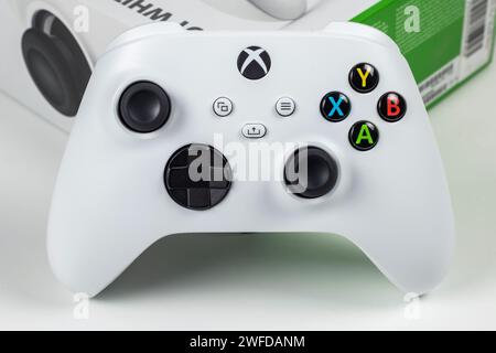 Xbox Series S Game Controller - 30. August 2023 - Dnipro, Ukraine. Stockfoto