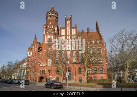 Rathaus Schmargendorf, Berkaer Platz, Wilmersdorf, Berlin, Deutschland Rathaus Schmargendorf, Berkaer Platz, Wilmersdorf, Berlin, Deutschland *** Rathaus Schmargendorf, Berkaer Platz, Wilmersdorf, Berlin, Deutschland Rathaus Schmargendorf, Berkaer Platz, Wilmersdorf, Berlin, Deutschland Stockfoto