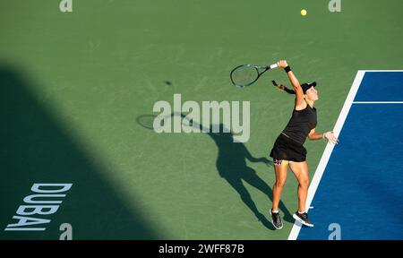 Cori Gauff von United States gegen Jessica Pegula von Unites States während ihres Einzel-Runde-1-Spiels im Rahmen der Dubai Duty Free Tennis Championships WTA 500 am 14. Februar 2022 in Dubai, Vereinigte Arabische Emirate. Foto von Victor Fraile / Power Sport Images Stockfoto