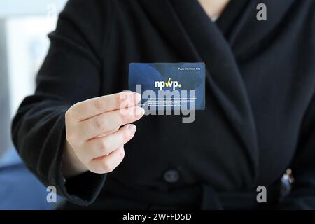 Indonesien NPWP neue Steuernummer Karte ursprünglich Nomor Pokok Wajib Pajak genannt. Wird zur Ausführung von Steuertransaktionen für indonesische Steuerpflichtige verwendet. Stockfoto