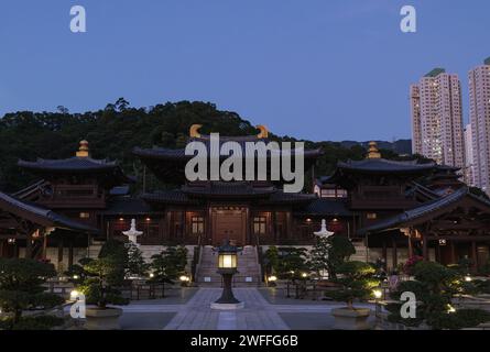 Hong Kong 11.5.2023 Chi Lin Nunnery ist ein großer buddhistischer Tempelkomplex in Diamond Hill, Kowloon, Hongkong Stockfoto