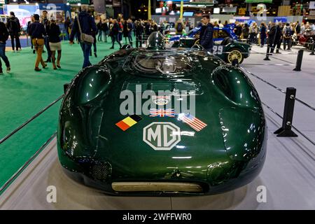 Paris, Frankreich. 30. Januar 2024. MG EX135 von 1938, das Star-Fahrzeug während des Vorschauabends der Retromobile Show am 30. Januar 2024 in Paris, Frankreich. Die Ausstellung Rétromobile wird vom 1. Bis 5. Februar 2023 in der porte de versailles in Paris, Frankreich, geöffnet. Quelle: Bernard Menigault / Alamy Live News Stockfoto