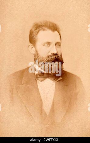 1870 v. Chr., Wien , ÖSTERREICH : der österreichische Graf EDMUND ZICHY ( graf Ödön , 1811–1894 ), Politiker und Mäzen der Künste . Das Land Zichy hat seinen Namen von ihm als Finanzier der österreichisch-ungarischen Expedition zum Nordpol erhalten . 1832 heiratete er die italienische Prinzessin Paolina Odescalchi ( 1810–1866), Tochter des Prinzen Innocenzo Odescalchi ( 1778–1833) und dessen Frau Anna Luisa Keglevich de Buzin ( 1778–1813). Das Paar hatte drei Söhne: Edmund ( 1834–1910), den Schriftsteller und Sammler Jeno ( 1837–1906) und Livia ( 1840–1913). Foto von M. Stern , Wien . Stockfoto