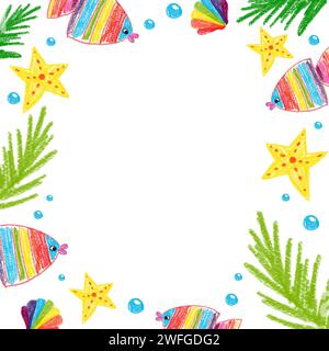 Rahmen mit handgezeichneten Fischen und Meeressternen. Meerestiere auf weißem Hintergrund. Kinderzeichnungen mit Bleistifttechnik. Isoliertes Bild. Für Text, Design, Stockfoto