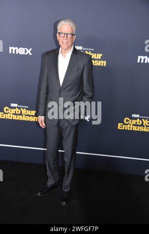 Los Angeles, Kalifornien, USA 30. Januar 2024 Schauspieler Ted Danson nimmt HBOÕs am 30. Januar 2024 in Los Angeles, Kalifornien, USA, an der 12. Staffel Premiere von Curb Your enthusiasm im DGA Theatre Teil. Foto: Barry King/Alamy Live News Stockfoto