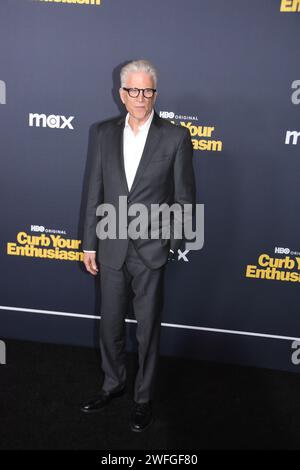 Los Angeles, Kalifornien, USA 30. Januar 2024 Schauspieler Ted Danson nimmt HBOÕs am 30. Januar 2024 in Los Angeles, Kalifornien, USA, an der 12. Staffel Premiere von Curb Your enthusiasm im DGA Theatre Teil. Foto: Barry King/Alamy Live News Stockfoto