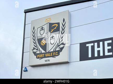 Stoke auf Trent, Großbritannien. Januar 2024. Das Port Vale Wappen (Logo). Port Vale ist der beliebteste Fußballverein des Popstars Robbie Williams. Quelle: Benedikt von Imhoff/dpa/Alamy Live News Stockfoto