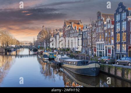 Amsterdamer Grachten Stockfoto