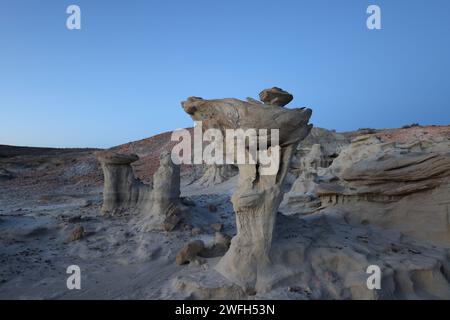 Strange Rock Formation in Bisti Badlands (Alien Throne) New Mexico Stockfoto