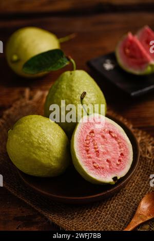 Bilder von Guave, rosa Guava, köstliche asiatische Guava, hochwertige Bilder Stockfoto