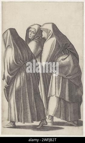 Heilige Frauen auf dem Weg zum Grab, Agostino Veneziano (zugeschrieben), nach Michelangelo, nach Rafaël, 1500 - ca. 1536 drucken die drei heiligen Frauen, alle drei verschleiert, gehen nach links. Nur von der mittleren Frau ist das Gesicht sichtbar. Italien-Papier, in dem die heiligen Frauen (die drei Marien) auf dem Weg zum oder zum Grab graviert werden, um den Leichnam Christi zu salben Stockfoto