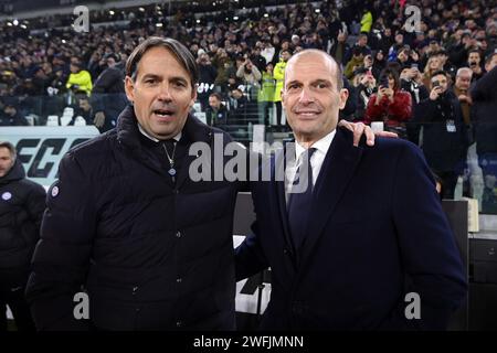 Torino, Italien. November 2023. Foto Fabio Ferrari/LaPresse26 Novembre 2023 - Turin, Italien - Sport - Juventus vs Inter - Campionato italiano di calcio Serie A TIM 2023/2024 - Allianz Stadium. Nella Foto: Simone Inzaghi (FC Inter), Massimiliano Allegri (FC Juventus) 26. November 2023 Turin, Italien - Sport Soccer - Juventus vs Inter - italienische Fußballmeisterschaft Liga A TIM 2023/2024 - Allianz Stadium im Bild: Simone Inzaghi (FC Inter), Massimiliano Allegri (Juventus FC) Credit: LaPresse/Alamy Live News Stockfoto