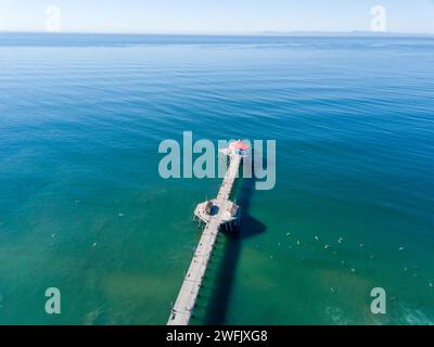 Luftaufnahme des Huntington Beach Pier in Huntington Beach, Orange County, Kalifornien Stockfoto