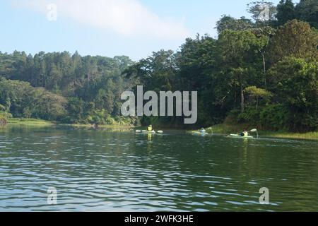 Laguna Yure, Reservoir in der Nähe der Panacam Lodge, Cerro Azul Nationalpark, Honduras, Zentralamerika Stockfoto