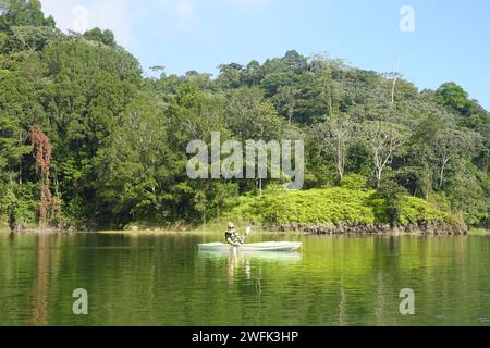 Laguna Yure, Reservoir in der Nähe der Panacam Lodge, Cerro Azul Nationalpark, Honduras, Zentralamerika Stockfoto