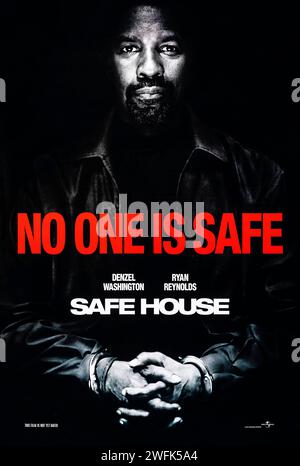 Safe House (2012) von Daniel Espinosa mit Denzel Washington, Ryan Reynolds und Robert Patrick. Ein junger CIA-Agent hat die Aufgabe, einen Flüchtling in einem sicheren Haus zu betreuen. Aber als das Unterschlupf angegriffen wird, ist er auf der Flucht. Foto eines original US-Teaser-Posters aus dem Jahr 2012. ***NUR REDAKTIONELLE VERWENDUNG*** Credit: BFA / Universal Pictures Stockfoto