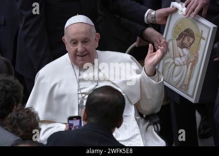 Vatikanstadt, Vatikan 31 januar 2024. Papst Franziskus während seiner wöchentlichen Generalaudienz im Saal Paul VI. Im Vatikan. Maria Grazia Picciarella/Alamy Live News Stockfoto